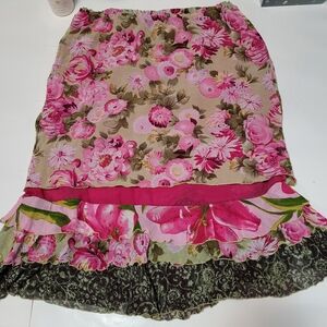 Vintage floral tiered skirt